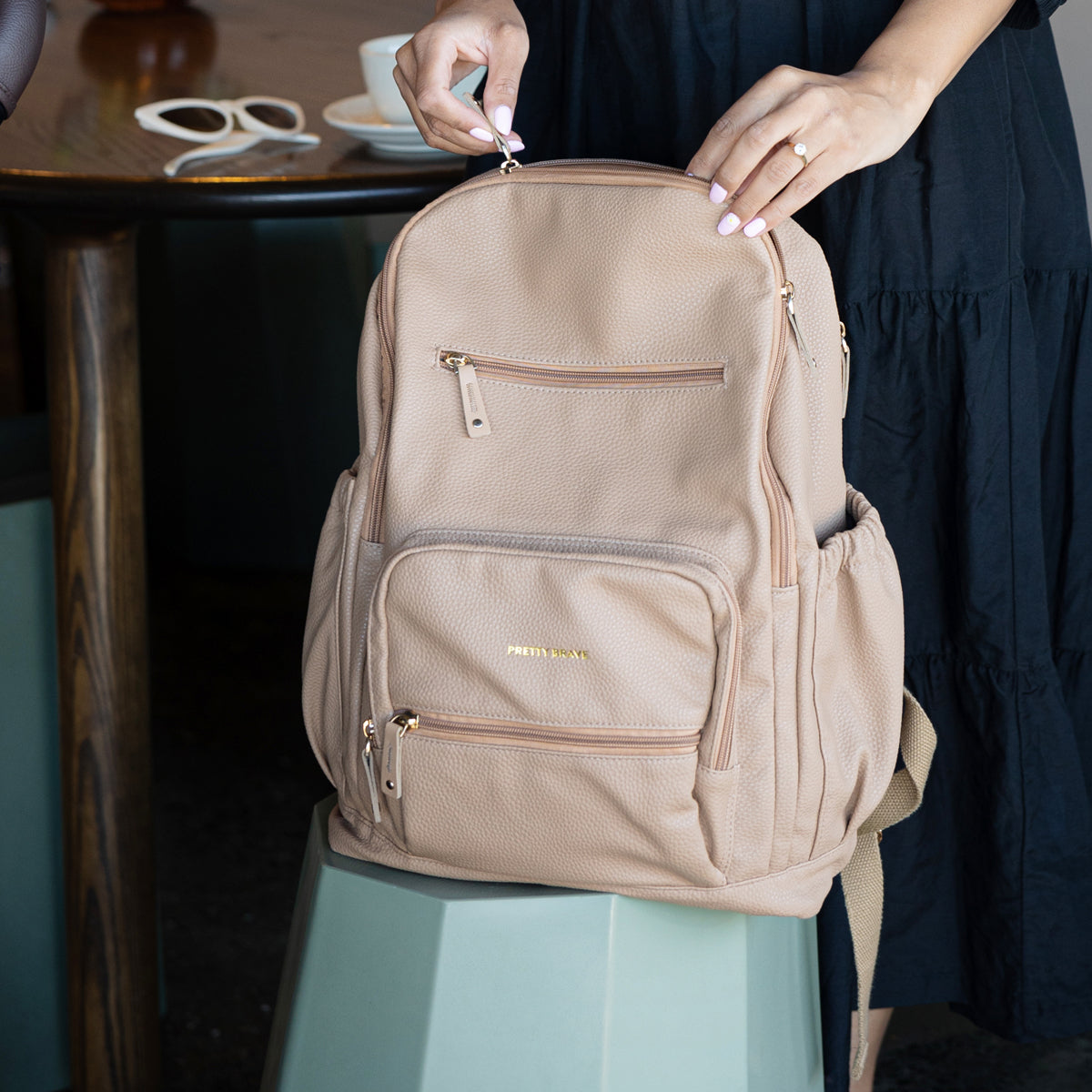 CHLOE BACKPACK Natural Pebble